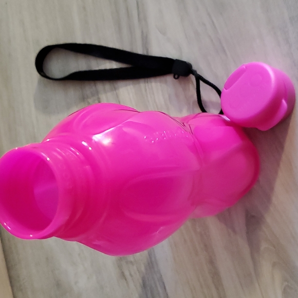 Tupperware Set - Picture 4 of 16